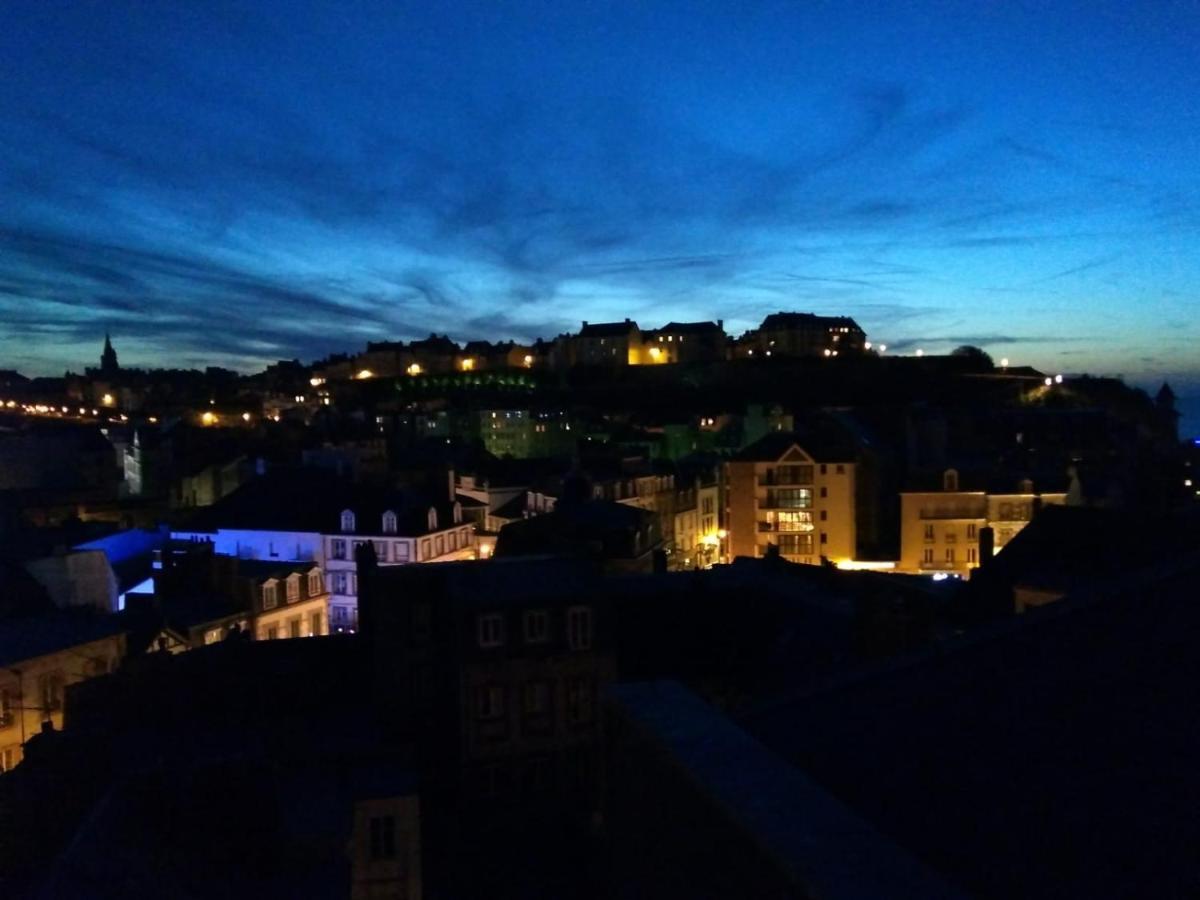 Le Balcon Des Vents Leilighet Granville Eksteriør bilde